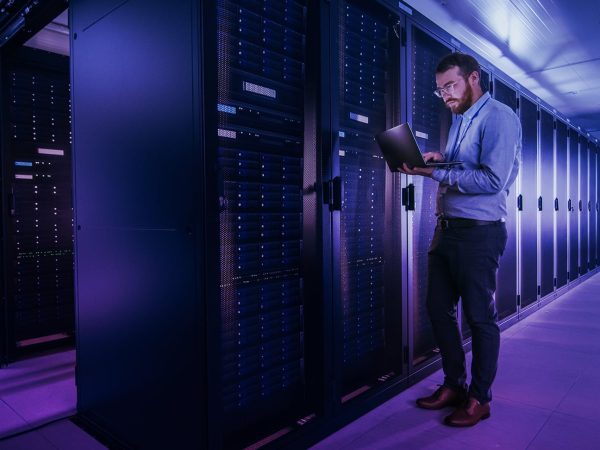 Investasi Data Center Peluang Besar di Indonesia untuk Maju di Sektor