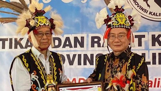 Mengungkap Profil Tjandra Limanjaya: Pengusaha dengan Visi Besar untuk Industri Energi di Indonesia 1 Tjandra Limanjaya mengusung investasi berkelanjutan di sektor energi dan pariwisata, membangun masa depan yang lebih baik untuk Indonesia