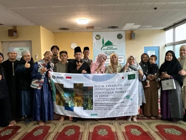 Investasi Halal FEB Unair dan Muslimat NU Dorong UMKM Surabaya Melek