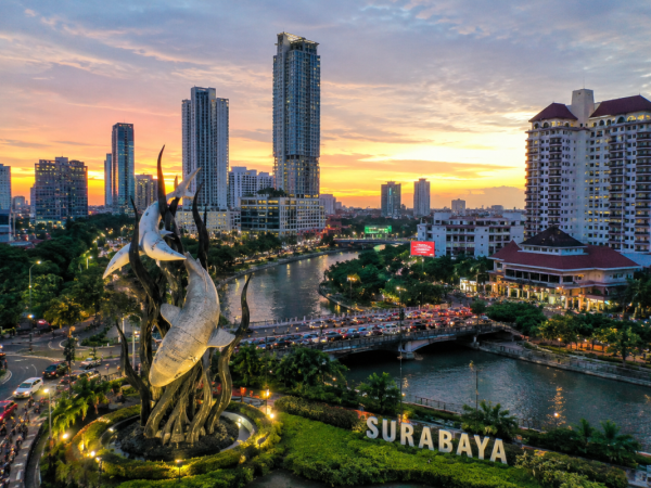 Target Investasi di Surabaya 2026 Raih Rp43 Triliun dengan Digitalisasi